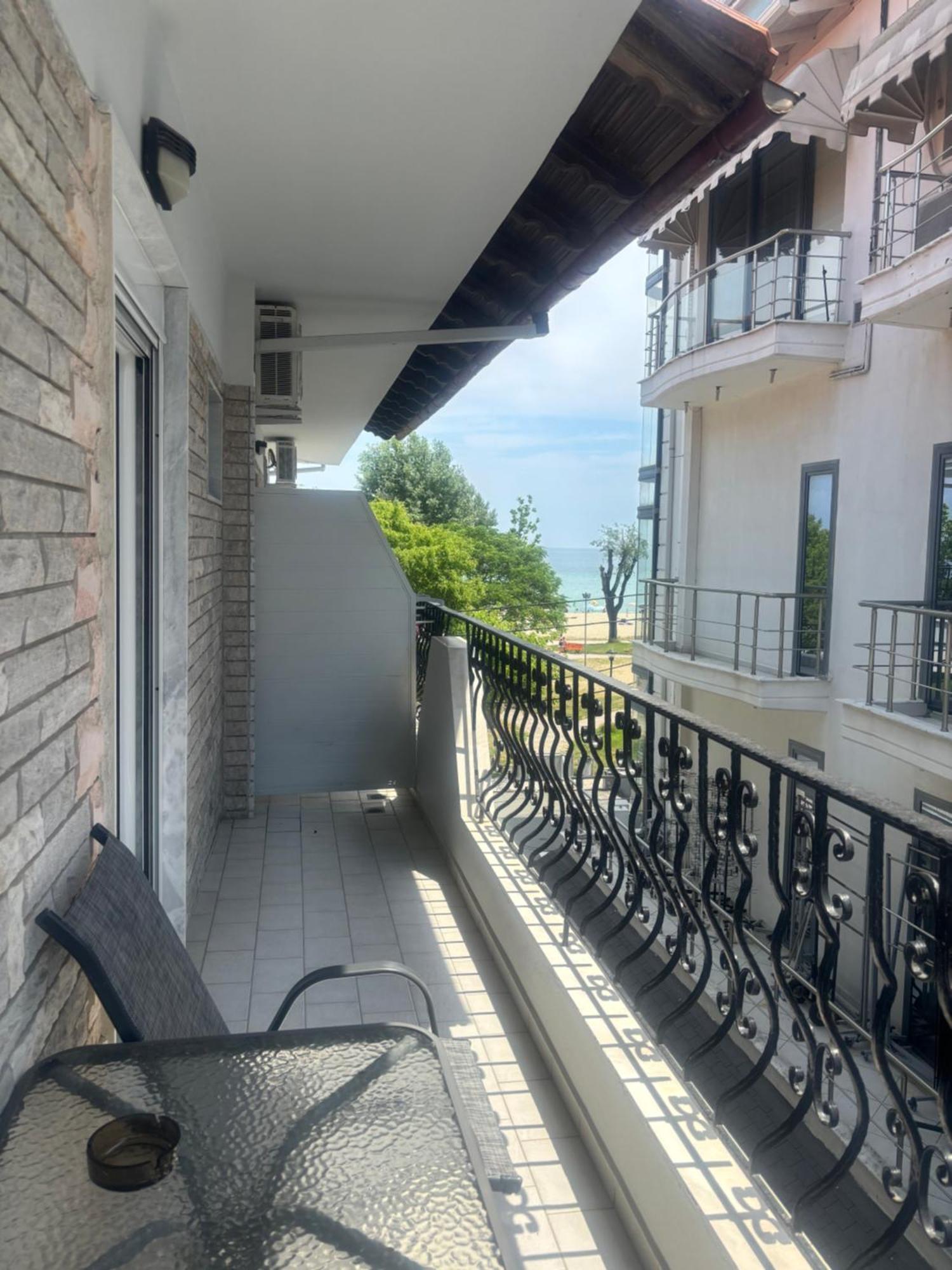 Indigo Sea View Rooms Olympiakí Aktí Luaran gambar